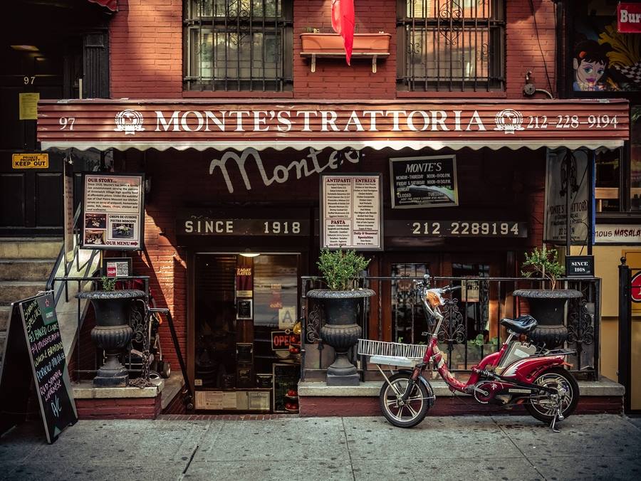 Discovering Old New York Italian at Greenwich Village’s Monte’s