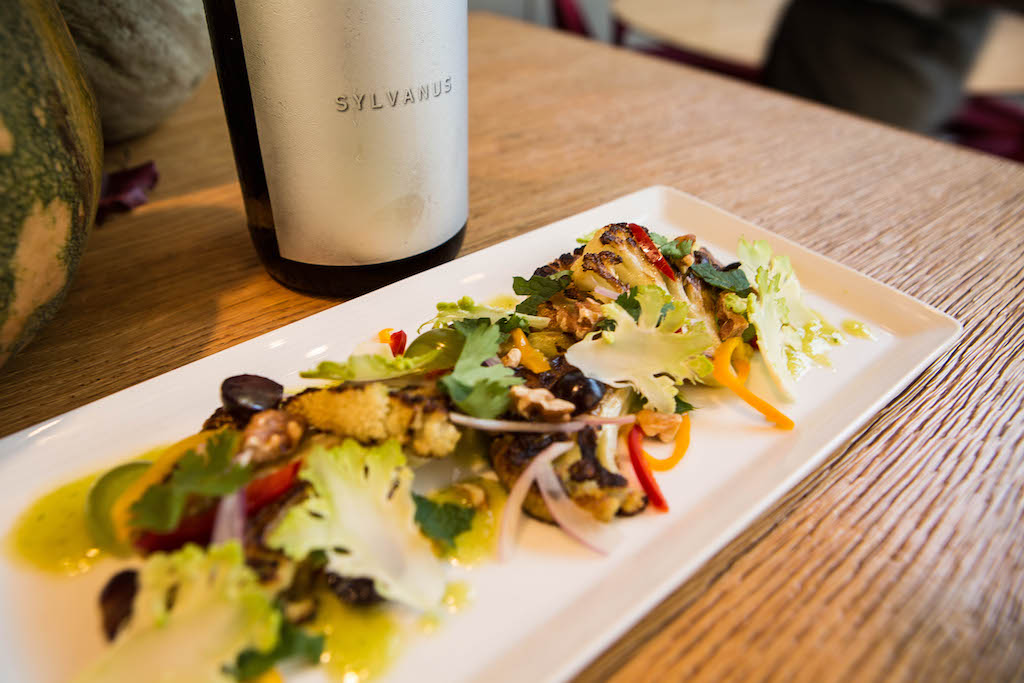 Caramelized Cauliflower with Green Grape and Apple Vinaigrette - Wine4Food